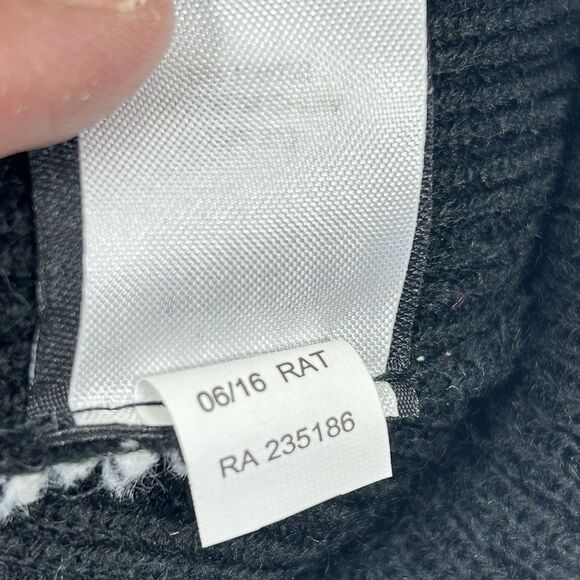 Disney Nightmare Jack Skellington Knitted Pompom Beanie Hat Black White OS - Picture 6 of 8